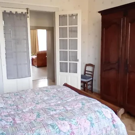 Apartment 2 *
